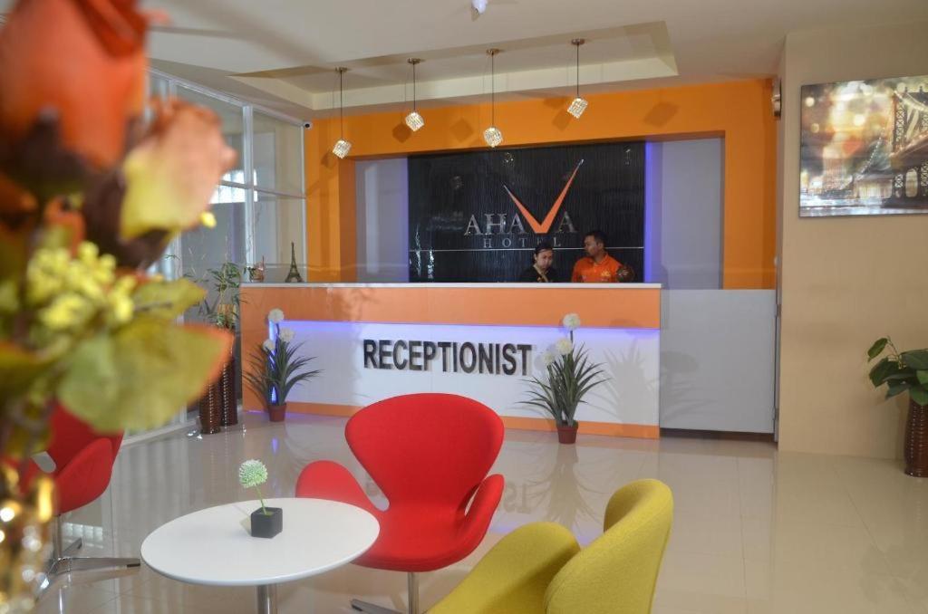 Hotel Ahava Magelang Extérieur photo